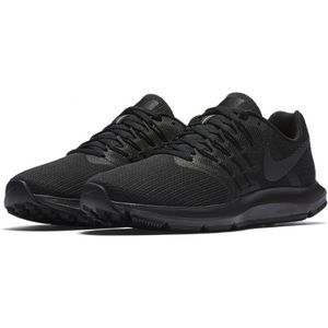 Stylish Nike Run Swift Trainers - New and in box!